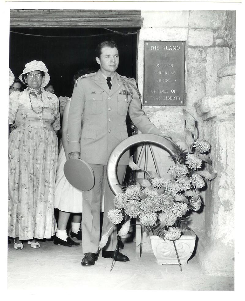 Captain Audie L. Murphy visits the Alamo