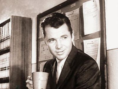 A casual photo of Audie Murphy