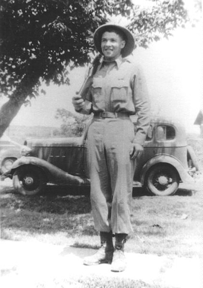 A childhood photo of Audie Murphy