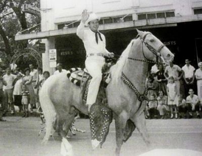 A horse photo with Audie Murphy