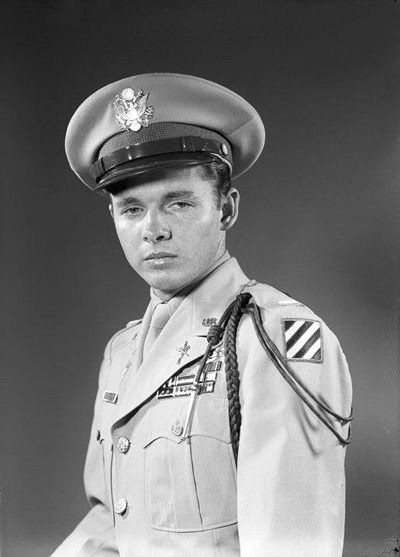 A military photo of Audie Murphy