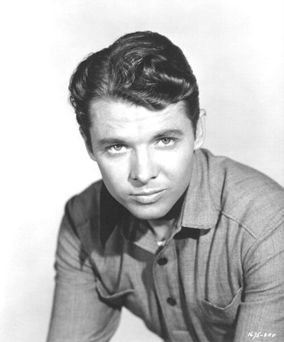 A portrait photo of Audie Murphy