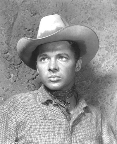 A portrait photo of Audie Murphy