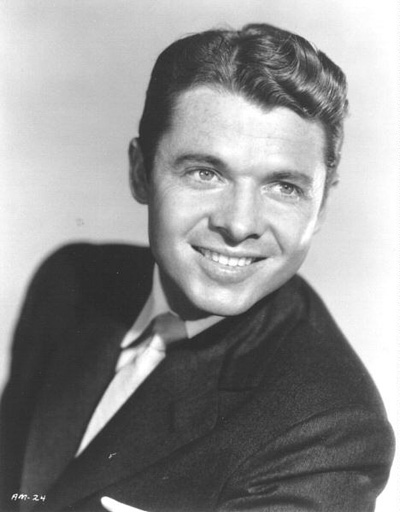 A portrait photo of Audie Murphy