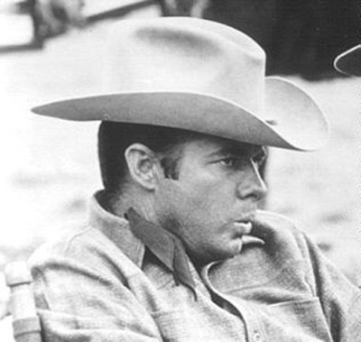 A publicity photo of Audie Murphy