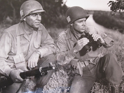 A publicity photo of Audie Murphy