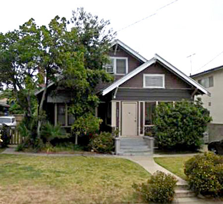 4427 Melbourne Avenue, Hollywood, California. In a letter dated September 12, 1946, to the Cawthons of Celeste, Texas, Audie Murphy reported that he was living at this residence. Photo source: Google.com